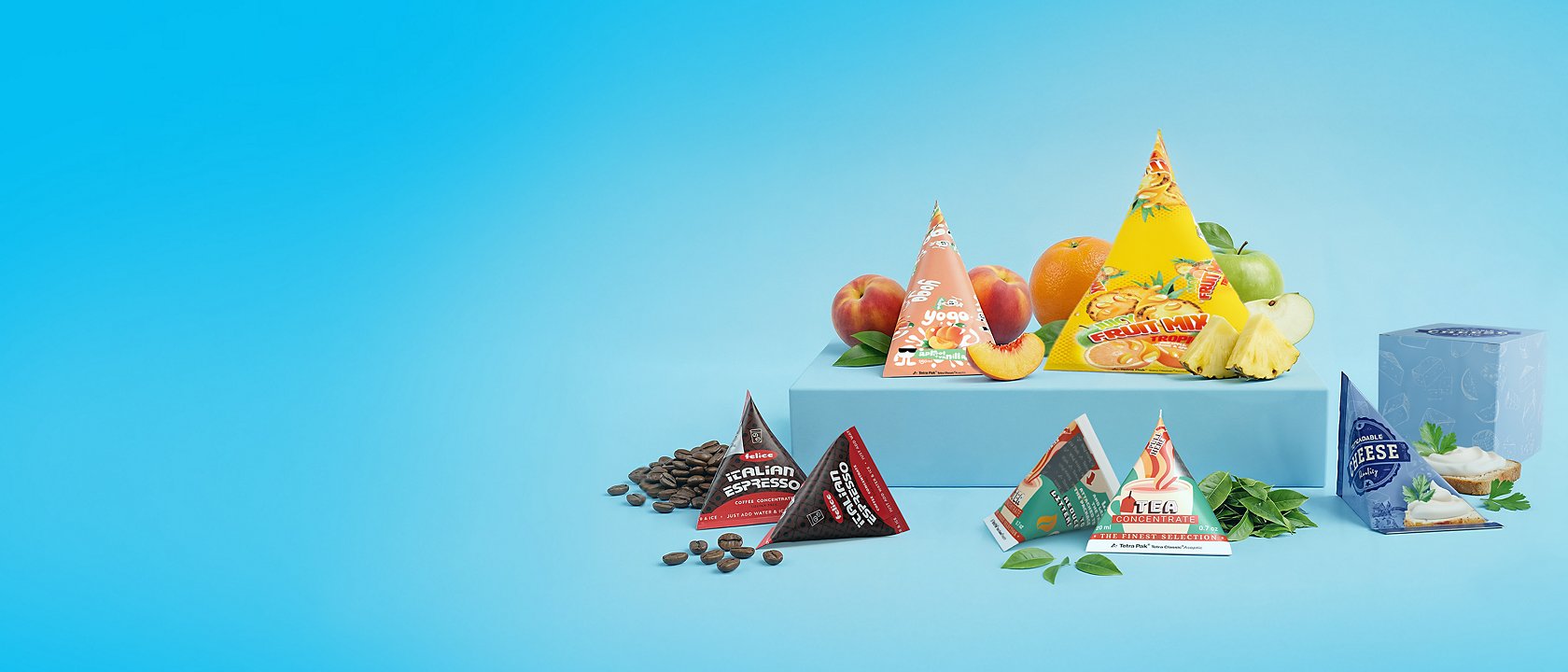 Coffee, tea, fruit drinks and spreadable cheese in Tetra Classic Aseptic cartons